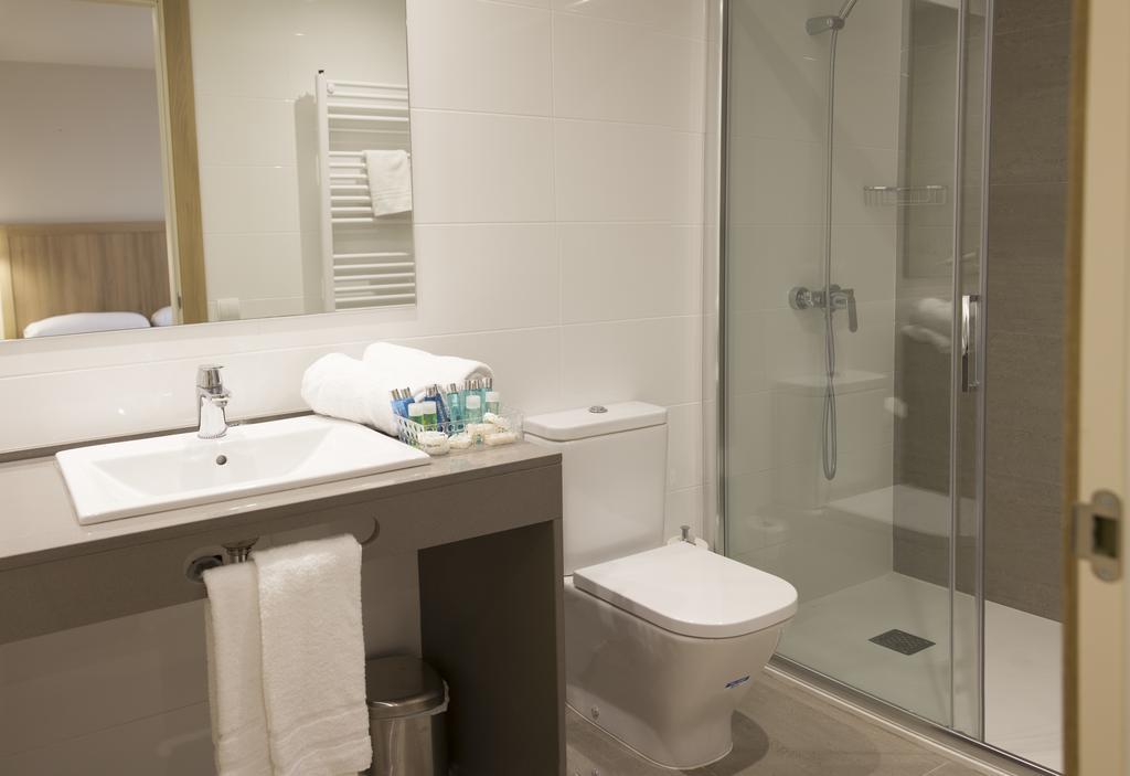 קסטלדפלס Apartamentos Voramar מראה חיצוני תמונה