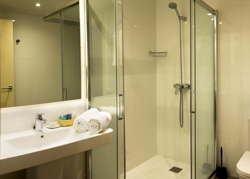 קסטלדפלס Apartamentos Voramar מראה חיצוני תמונה