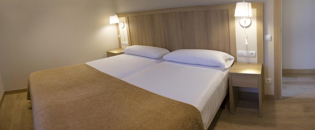 קסטלדפלס Apartamentos Voramar מראה חיצוני תמונה